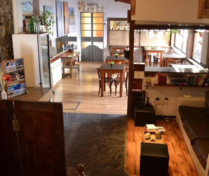 فندق Las Avutardas Hosteria