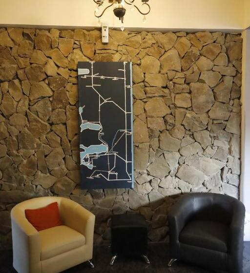 فندق Las Avutardas Hosteria