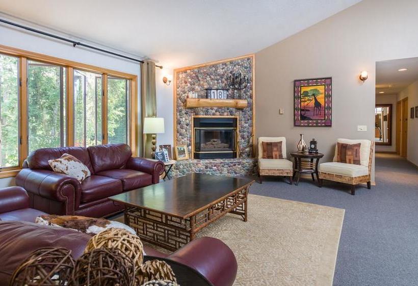 בית מלון כפרי Meadow Lake View Bed And Breakfast