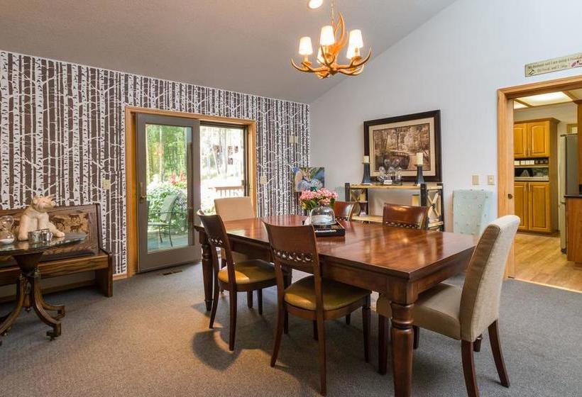 בית מלון כפרי Meadow Lake View Bed And Breakfast