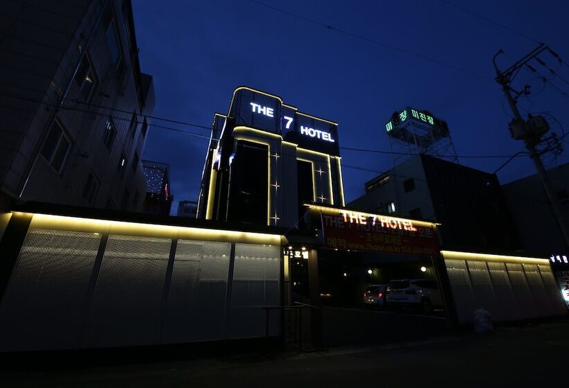 Отель Pohang Jukdo Market The Seven