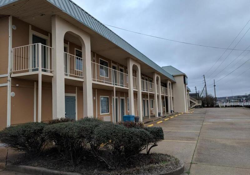 فندق Quality Inn Forrest City I40