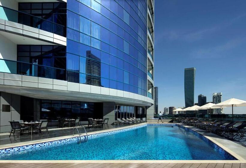Radisson Blu Hotel, Dubai Waterfront