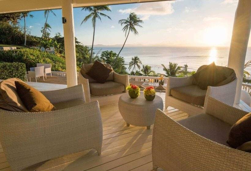 هتل Raiwasa Grand Villa