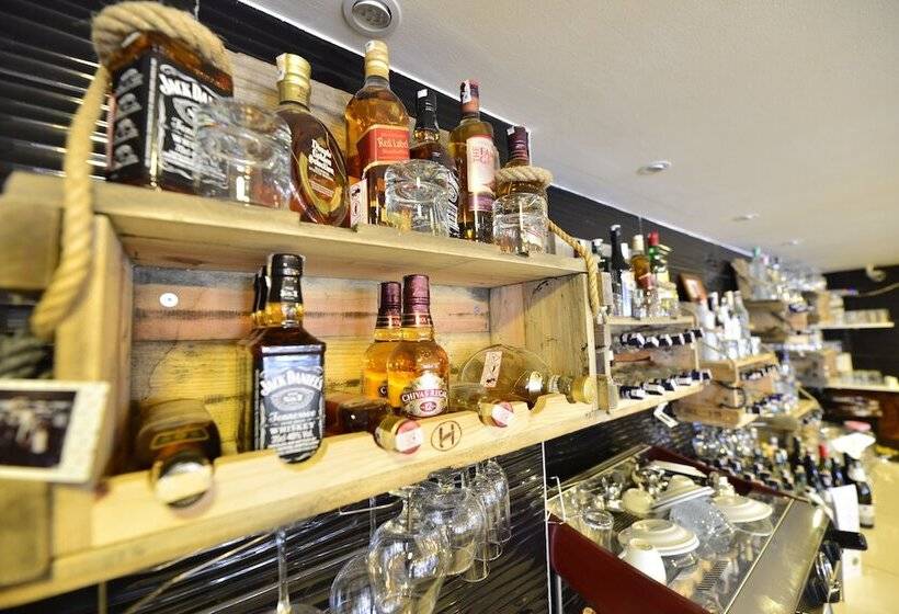 هتل Sarikamis Habitat