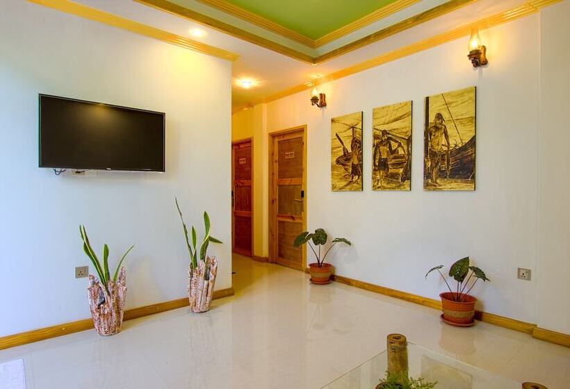 هتل Select Village Maafushi