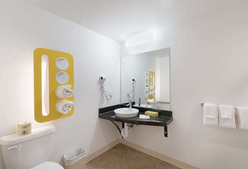 فندق Studio 6bruderheim, Ab