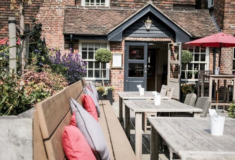 호텔 The Crown Inn