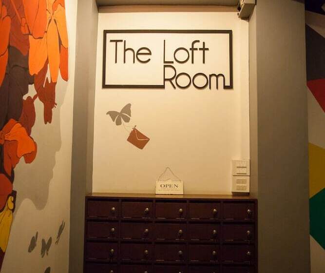 בית מלון כפרי The Loft Room Ubon