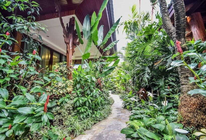 호텔 The Nine Thipthara Klongson Resort