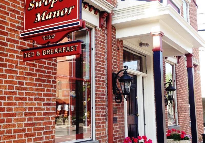 فندق The Swope Manor Bed & Breakfast
