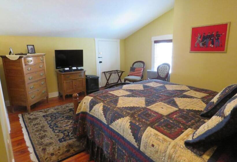 فندق The Swope Manor Bed & Breakfast