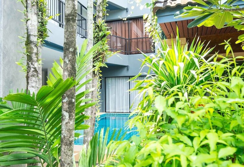 هتل The Umbrella House   Sha Extra Plus
