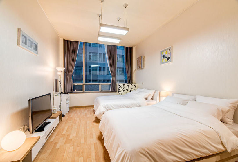 Hotel The Uno Residence