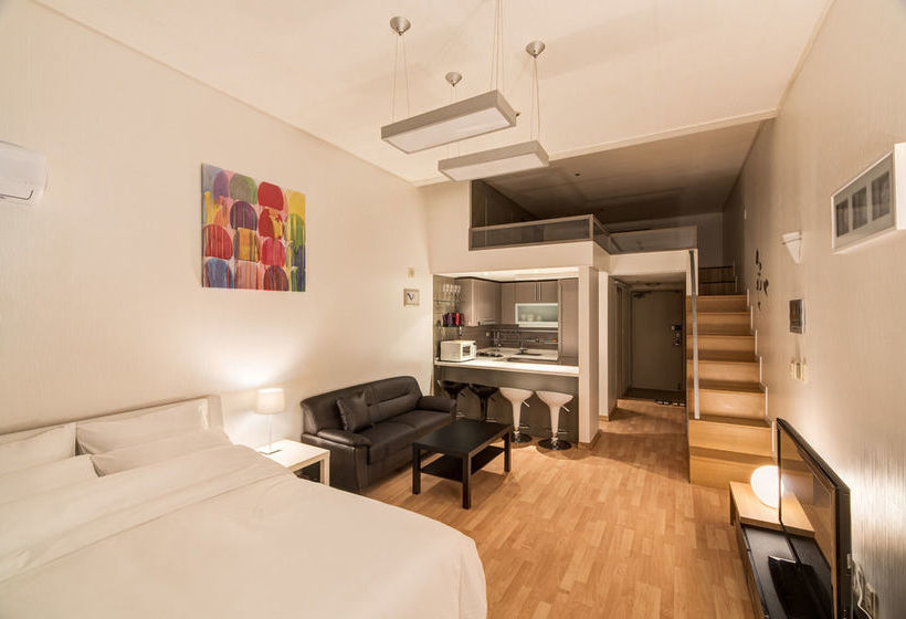 Hotel The Uno Residence