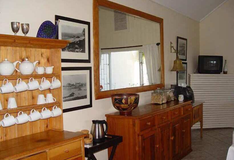 هتل The Whaling Station Guesthouse