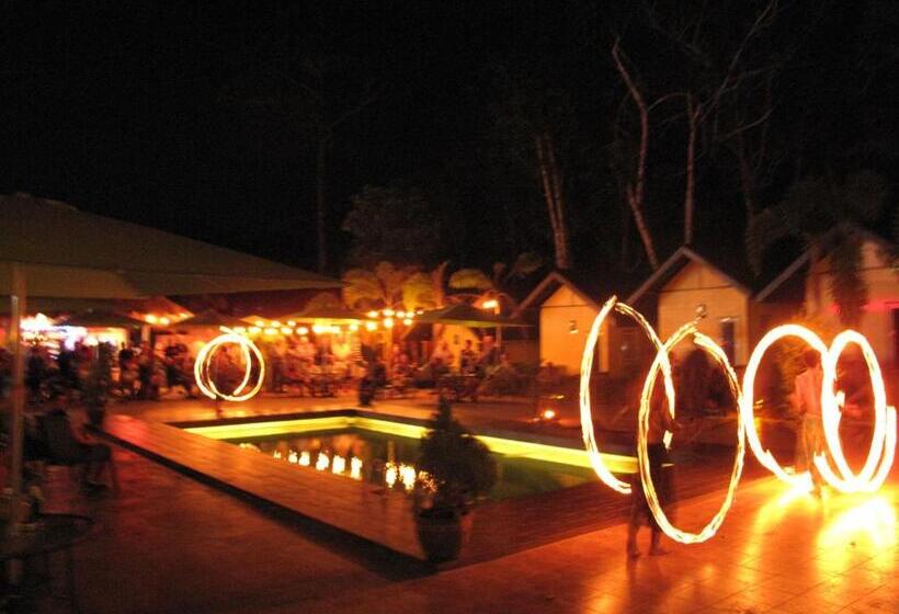 Отель The White Elephant Resort