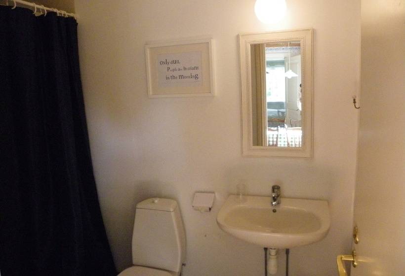 호텔 Wallby Säteri