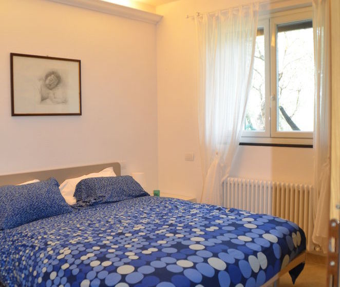 La Bilaia " Rooms On The Hills & Breakfast At Local Bars"  Servizio Camere In Collina Con Colazione