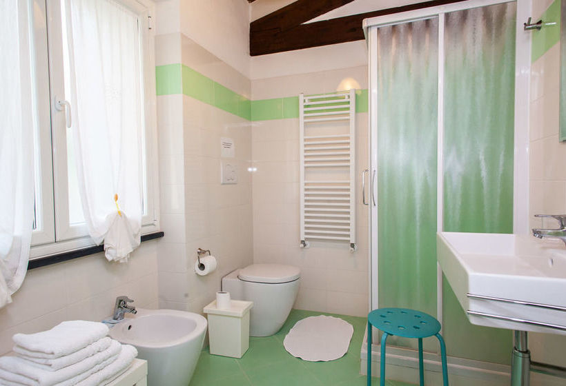 La Bilaia " Rooms On The Hills & Breakfast At Local Bars"  Servizio Camere In Collina Con Colazione