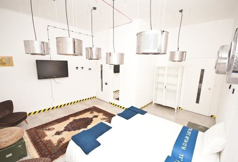 Lofthotel Przychodnia