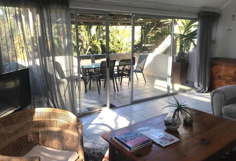 Пансион Beach Forest Lodge