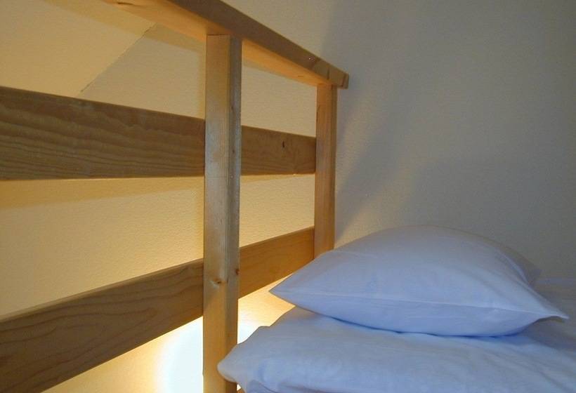 پانسیون Blue In Green