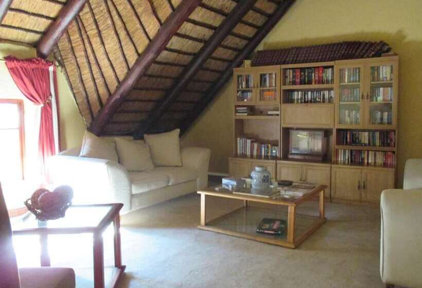 פנסיון Monchique Boutique Guest House