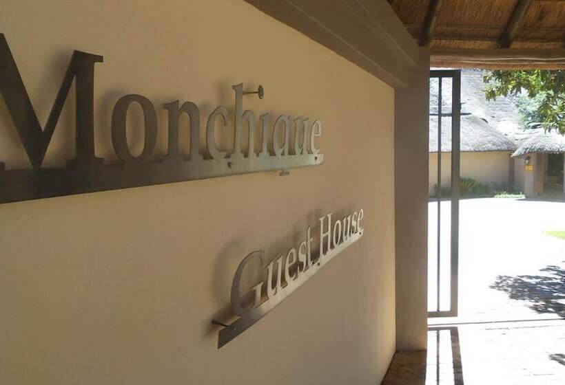 פנסיון Monchique Boutique Guest House