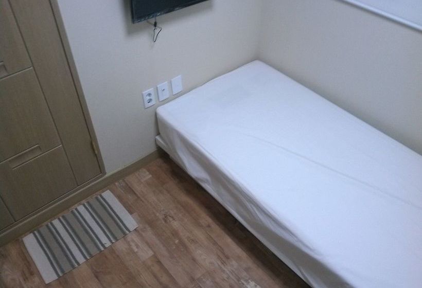 پانسیون Sunrise Inn Dongdaemun