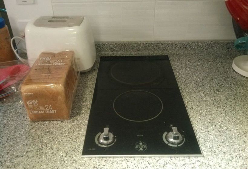 پانسیون Sunrise Inn Dongdaemun