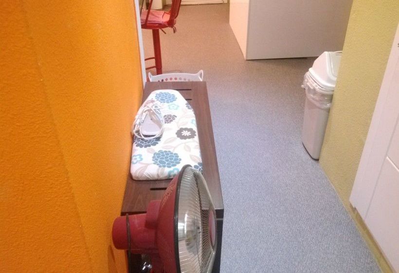 پانسیون Sunrise Inn Dongdaemun