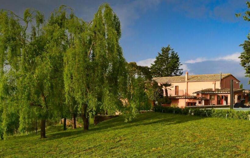 Terme E Spa Assolatina Agriturismo