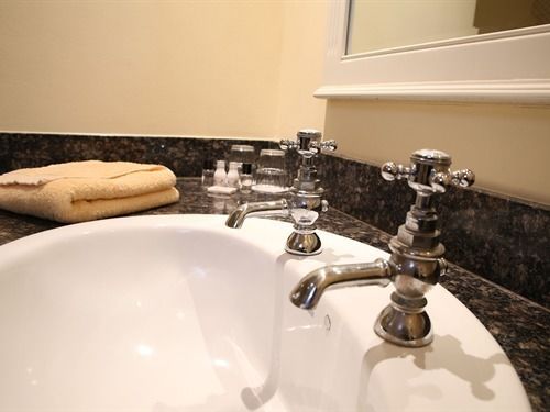 Reddans Of Bettystown Luxury Bed & Breakfast, Restaurant And Bar