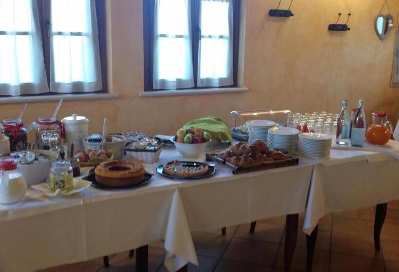 Valle Del Metauro Country House