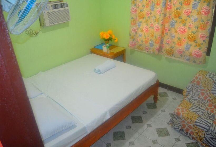 הוסטל Casa Bonita Inn Oslob