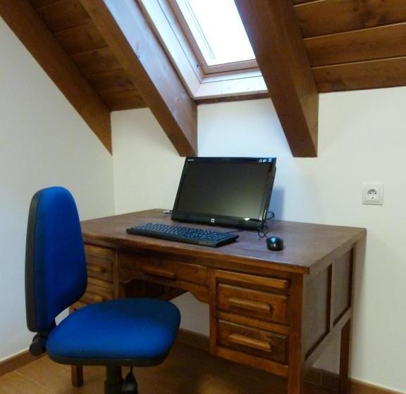 旅馆 Hostal Rural Haizea