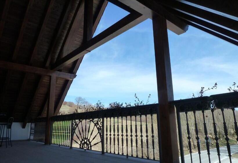 旅馆 Hostal Rural Haizea