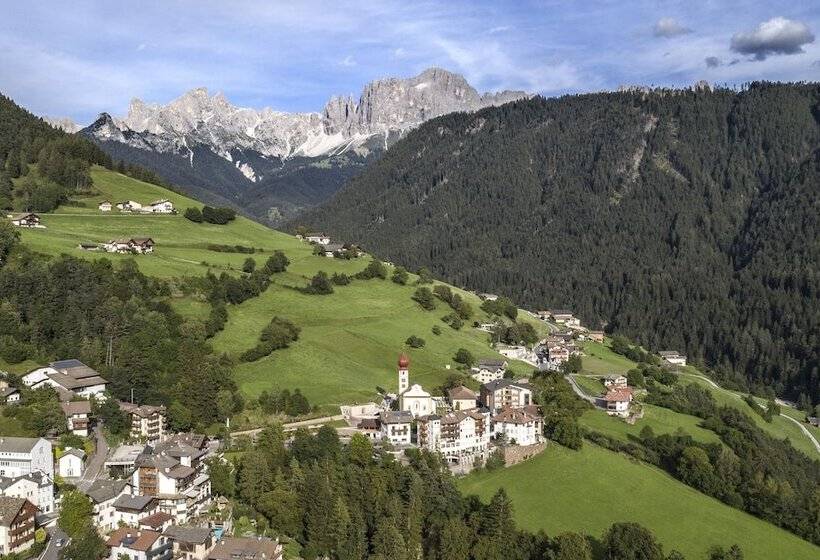 Alpinhotel Vajolet   Adults Only