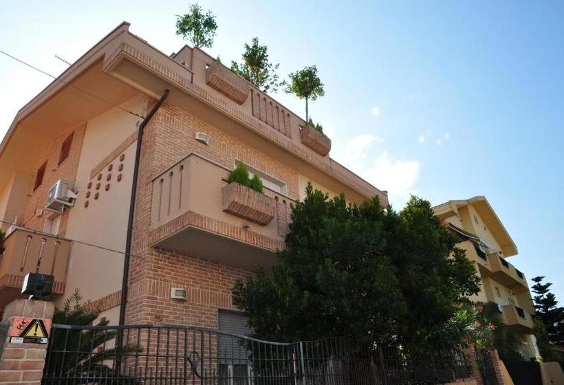 مبيت وإفطار Domus Primavera