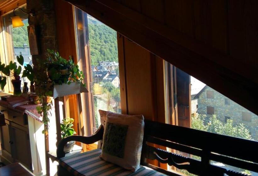 ベッドアンドブレックファースト El Xalet De Taüll Hotel Rural