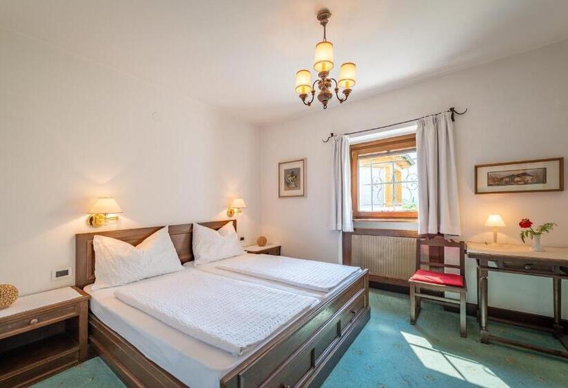 تختخواب و صبحانه Haus Oberhofer