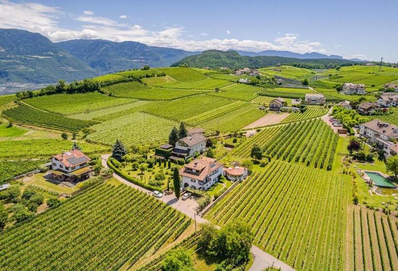 تختخواب و صبحانه Haus Oberhofer