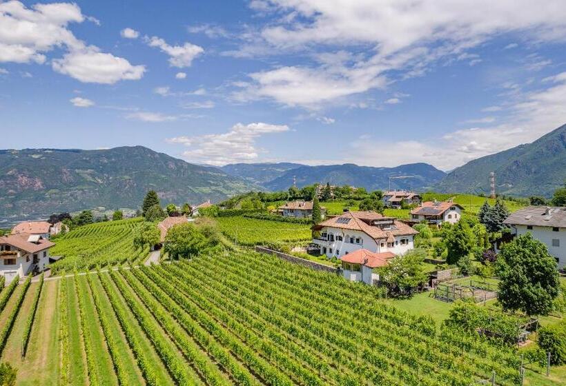 تختخواب و صبحانه Haus Oberhofer