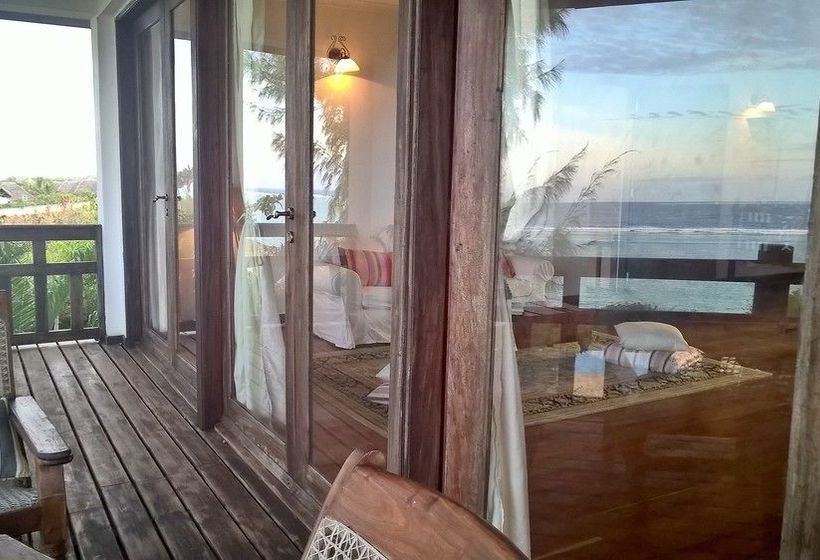 住宿加早餐 Karabai Villa