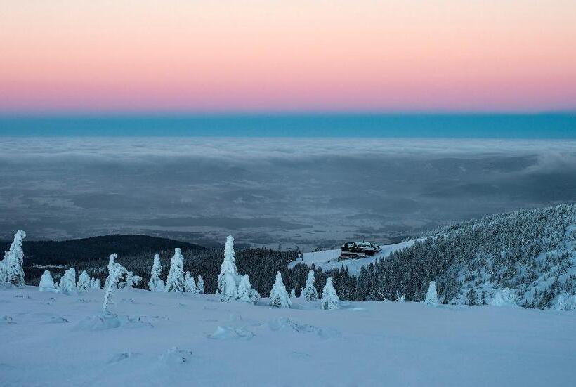 Belweder   Przy Hotelu Golebiewski