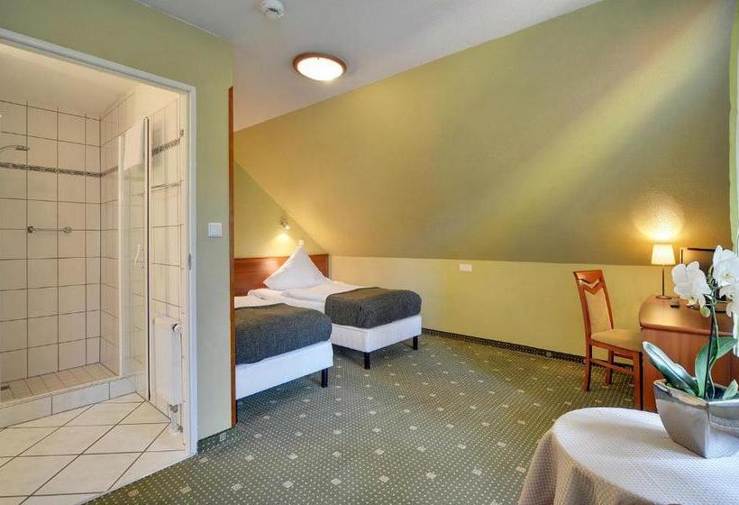 Belweder   Przy Hotelu Golebiewski