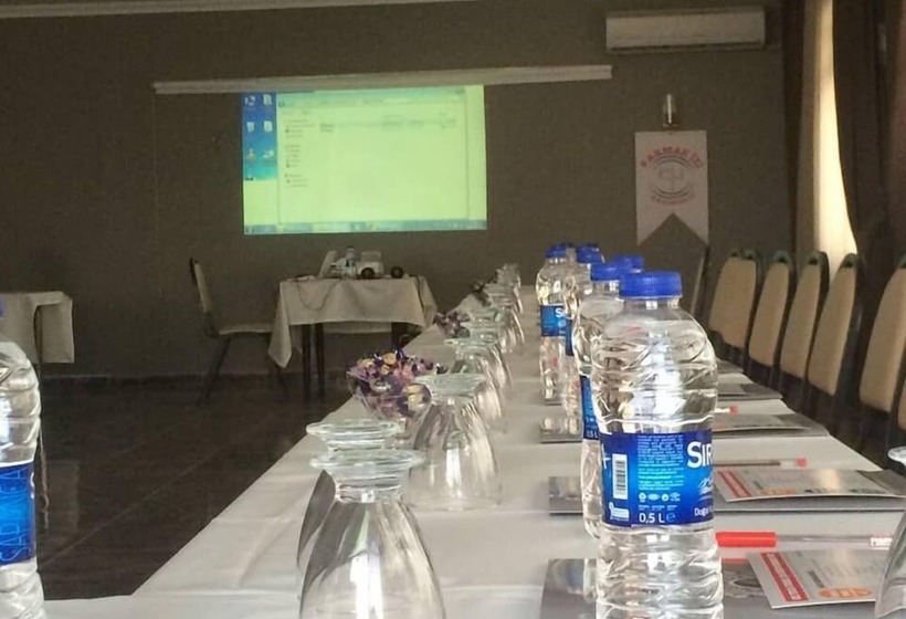 Bon Hotel City & Resort