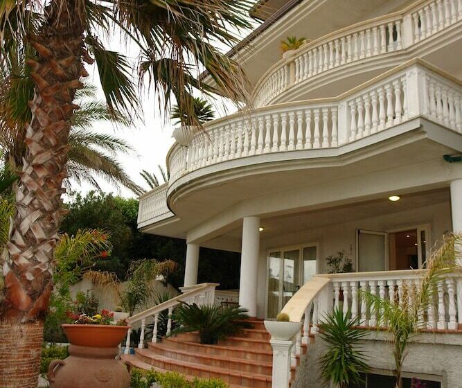 Cridda Hotel & Restaurant