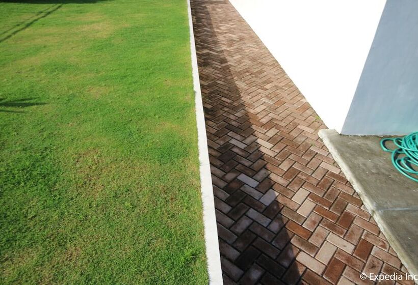 Destination Hotel South Forbes